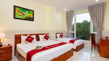 Minibar, desk, soundproofing, rollaway beds