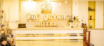 푸 쿠인 판 랑 호텔