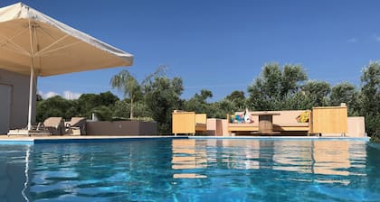 Villa Elia Luxusvilla mit privatem Infinity-Pool, Terrassen, Tal- und Meerblick
