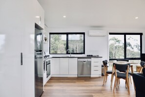 Apartment 3 | Living area | Flat-screen TV - By Moonlight (Wattle Hill)