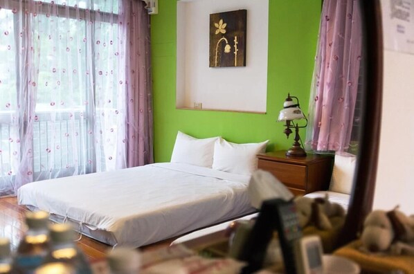 Classic-Apartment, 2 Doppelbetten, Nichtraucher | Schallisolierte Zimmer, kostenloses WLAN, Bettwäsche