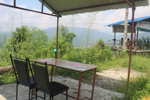 Dining - Hotel Red Rose (Lekhnath)