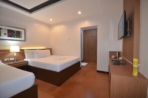 Vila (Mid 1) | Frigobar, escrivaninha, Wi-Fi de cortesia, roupa de cama
