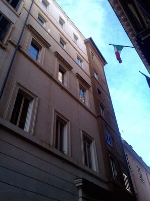 Exterior - Penthouse with fantastic views of the monuments of Rome!
Free wi-fi (Roma)