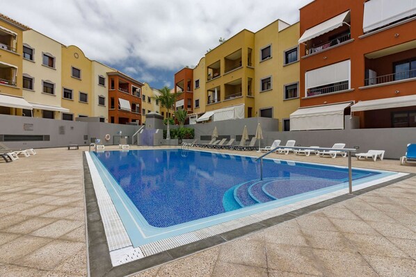 Piscine extérieure