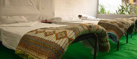 Desk, wheelchair access