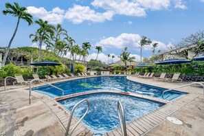 Outdoor pool - Napili Shores D127 Studio w Pool Steps to Sandy Beach (Lahaina)