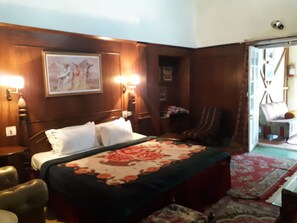 Executive Double Room, 1 Double Bed, Non Smoking | Iron/ironing board - Hotel Chimney House (Ghaziabad)