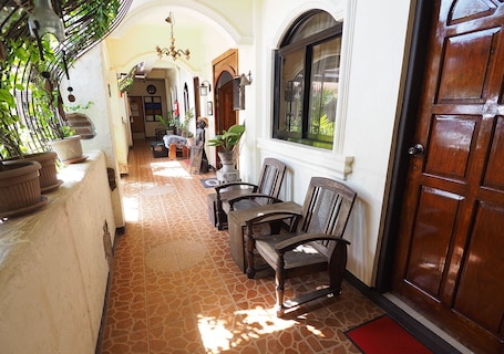 Interior. Balay Travel Lodge