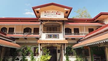 Overnatningsstedets facade