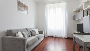 Appartamento (2 Bedrooms) | Area soggiorno | TV LCD