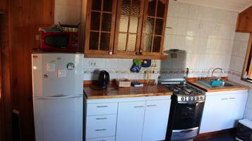 微波炉、烤箱、厨具/餐具