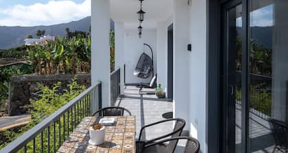 Villa La Graja by Huskalia | private pool