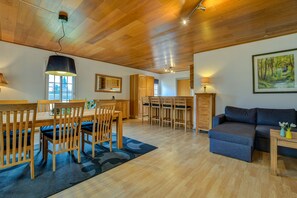 Apartment, 2 Bedrooms | Living area | Flat-screen TV
