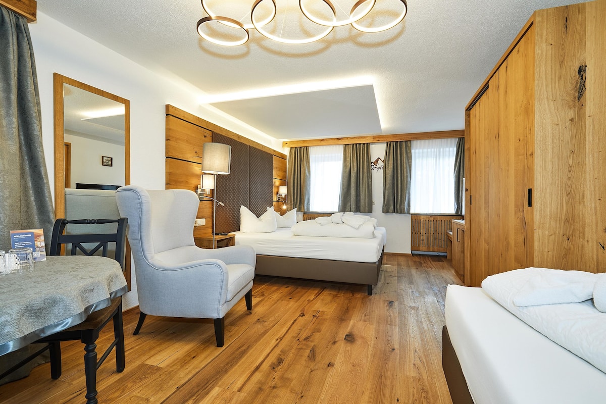 Triple Room | Meja, Wi-fi percuma, cadar katil, akses kerusi roda