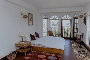 Iron/ironing board, free WiFi - Tembas House (Kathmandu)