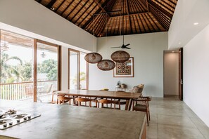 Exterior - The Bed by The Sea (Canggu)