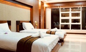 Minibar, in-room safe, free WiFi, bed sheets