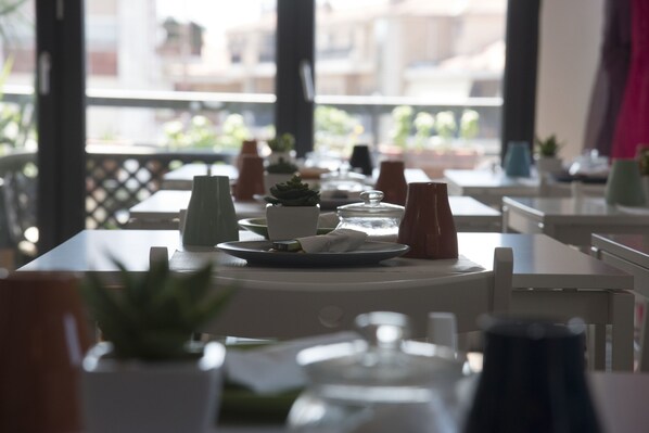 Local cuisine breakfast on weekdays (EUR 3 per person) - Alex e Angie (Bergamo)