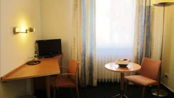 Comfort Double Room, 2 Twin Beds, Non Smoking | Room amenity