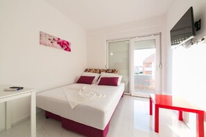 Coffre-fort, système d’insonorisation, accès au Wi-Fi (inclus)