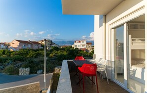 Apartment (2) | Zimmersafe, schallisolierte Zimmer, kostenloses WLAN, Bettwäsche