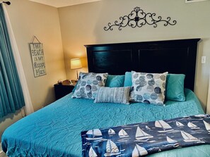 4 habitaciones, tabla de planchar con plancha y cuna de viaje