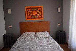 Habitación con 1 cama doble o 2 individuales | Camas supletorias y wifi gratis