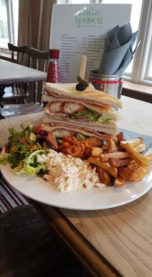 Breakfast buffet - The Bug & Spider (Calne)