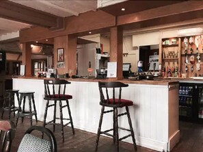 Bar (on property) - The Bug & Spider (Calne)