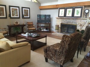 TV, fireplace, DVD player, stereo