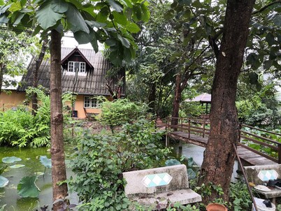 Ban Suan Ramburi