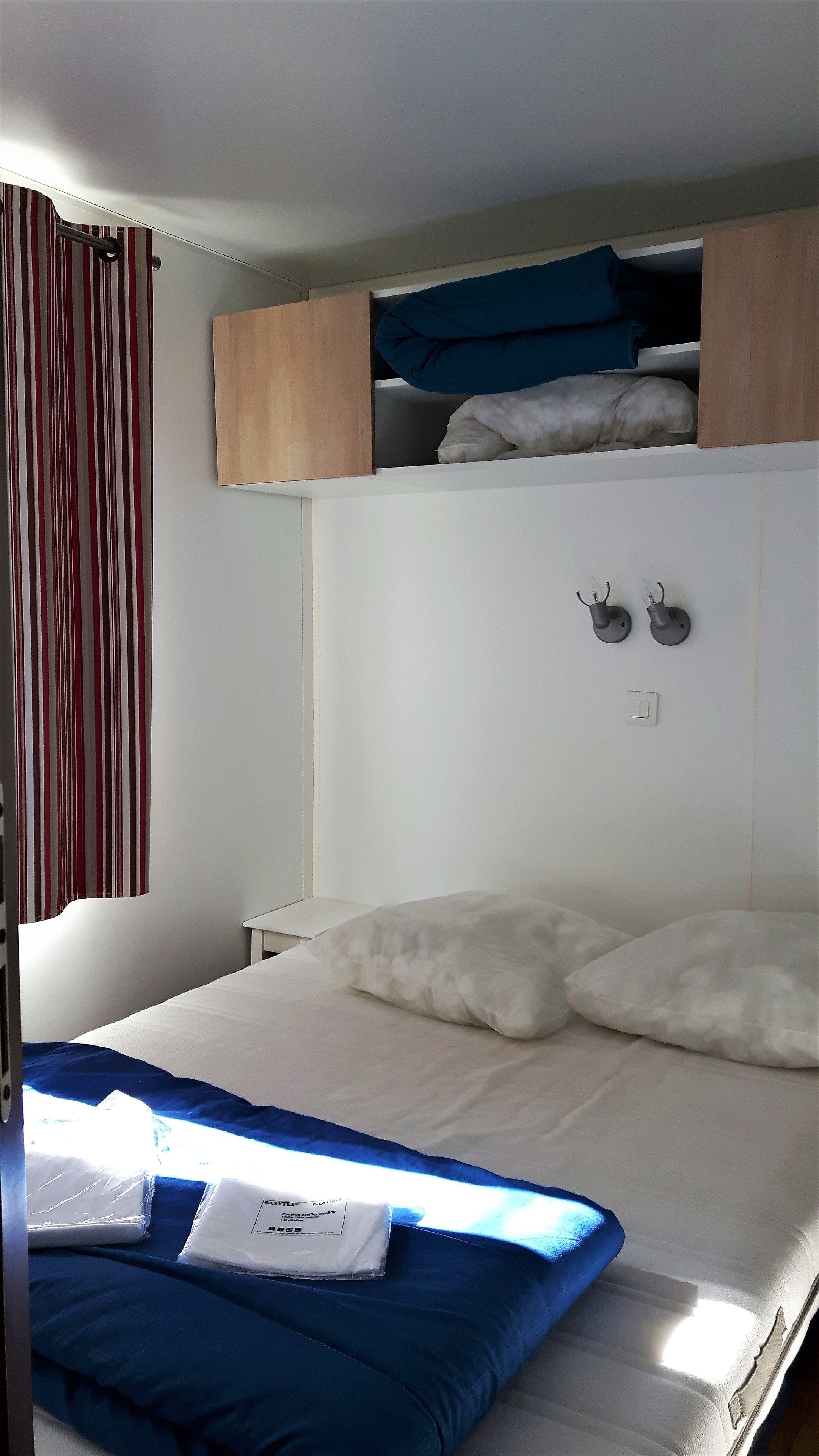 أسرّة أطفال/رضّع (مجانًا) وتسهيلات لدخول الكراسي المتحركة