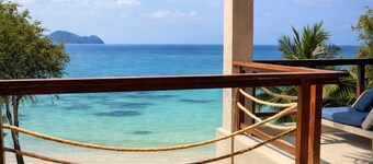 Baan Jai Dee Beach Front Hotel