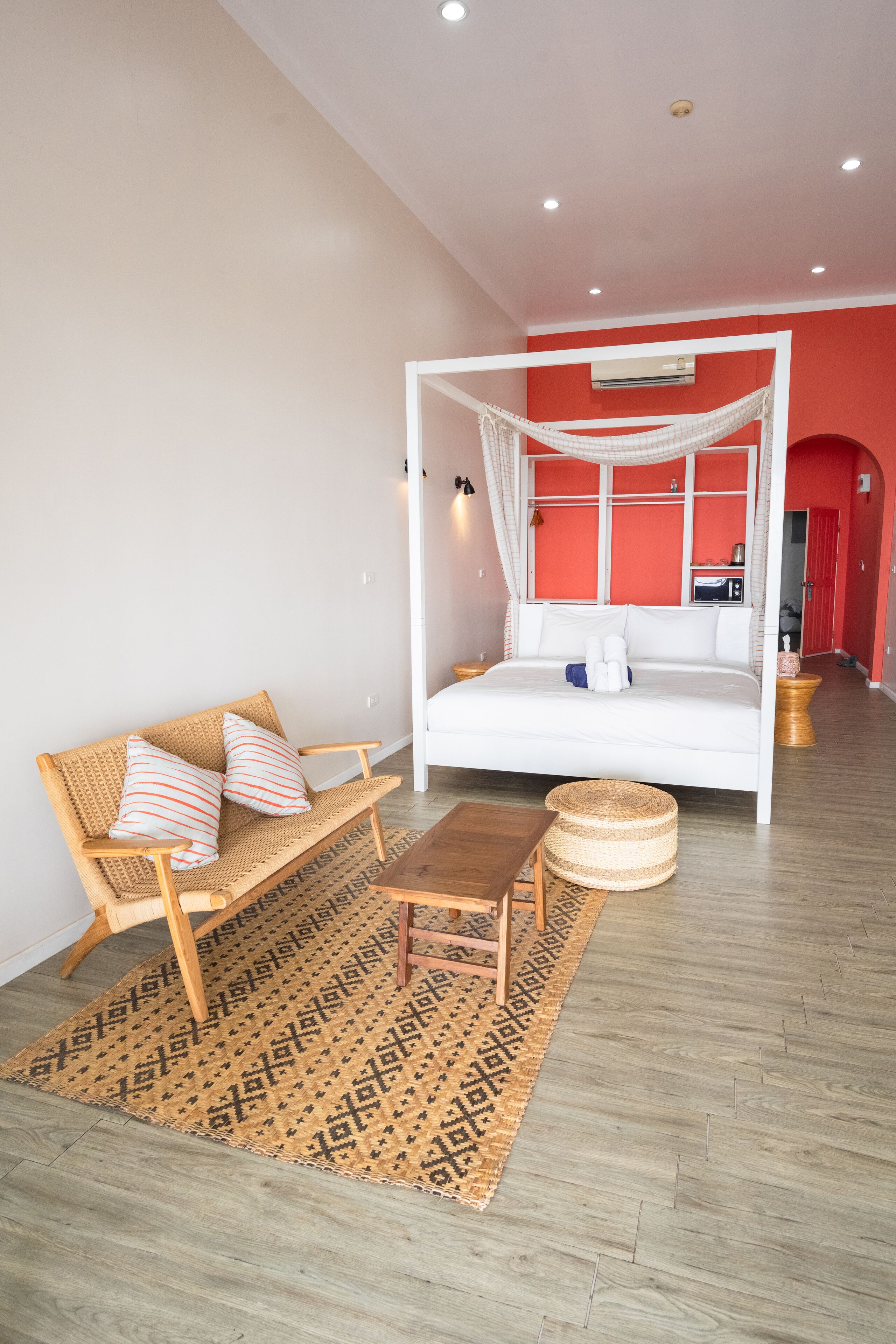 sea front deluxe room | in-room safe, individually decorated, individually furnished, desk