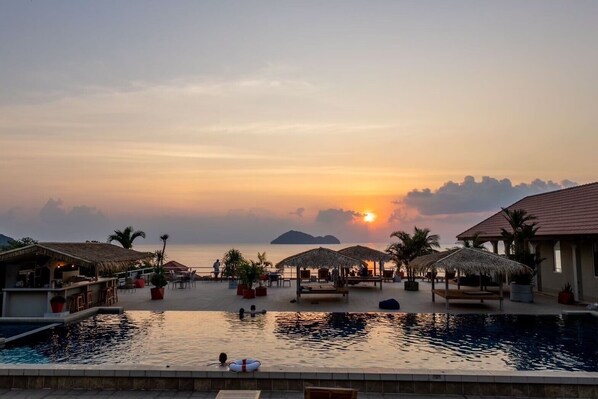 Exterior - Baan Jai Dee Beach Front Hotel (Ko Pha-ngan)