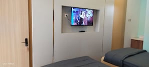 Standard Twin Room | Soundproofing - Uciek Tengger Bromo (Ngadisari)