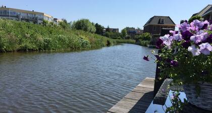 Very Nice Apartment With Big Garden And Close To Amsterdam And Beaches