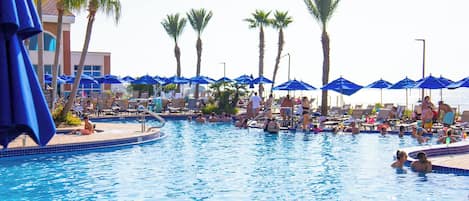 Piscine couverte, piscine chauffée