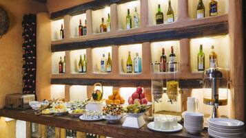 Daily buffet breakfast (USD 10 per person)