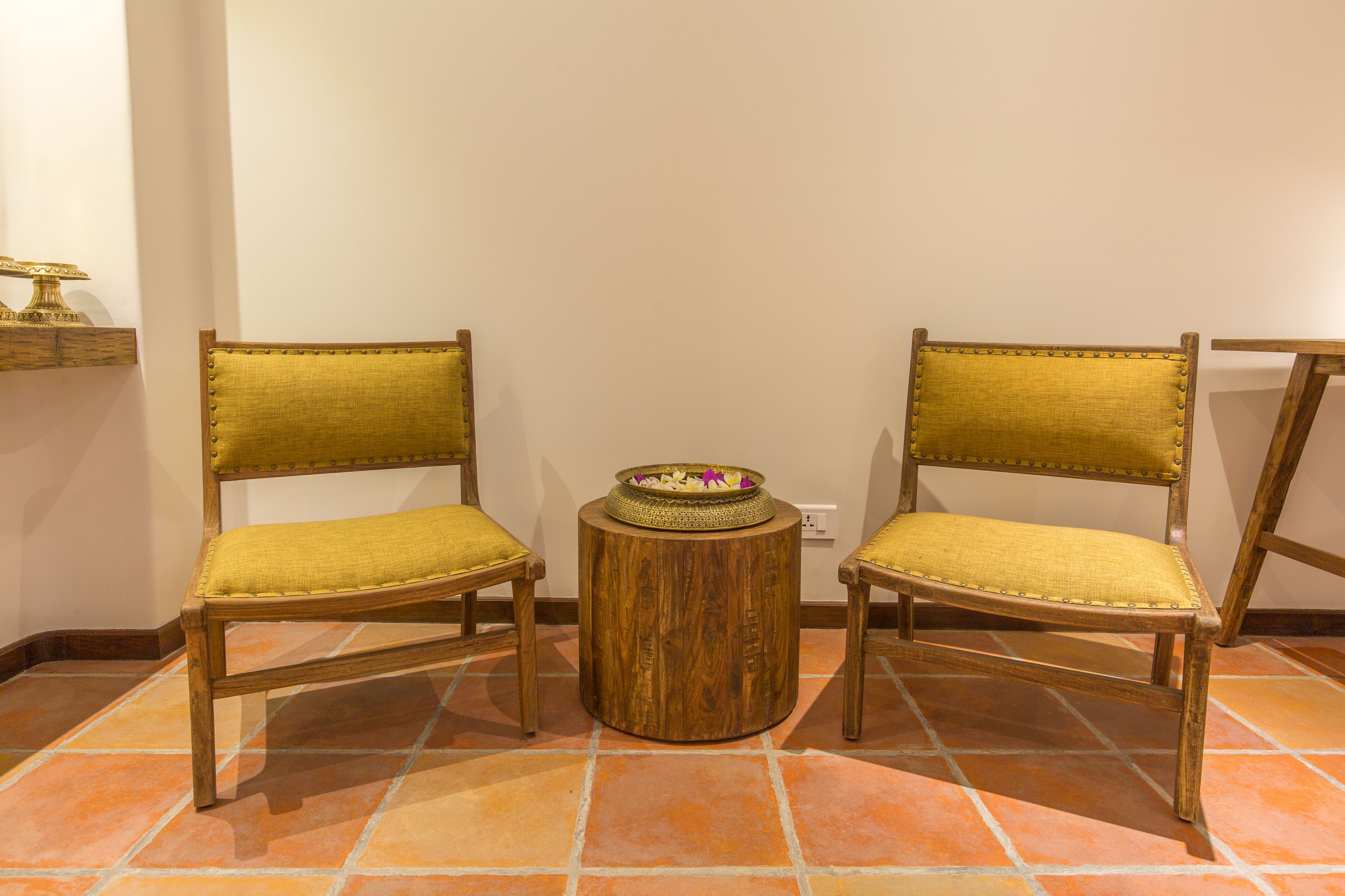 junior suite, 1 king bed, non smoking, city view | living area | 42-inch led tv with satellite channels, tv