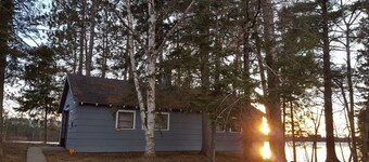 Cabaña NORTHWOODS. Caza de peces moto de nieve Destino de reunión familiar