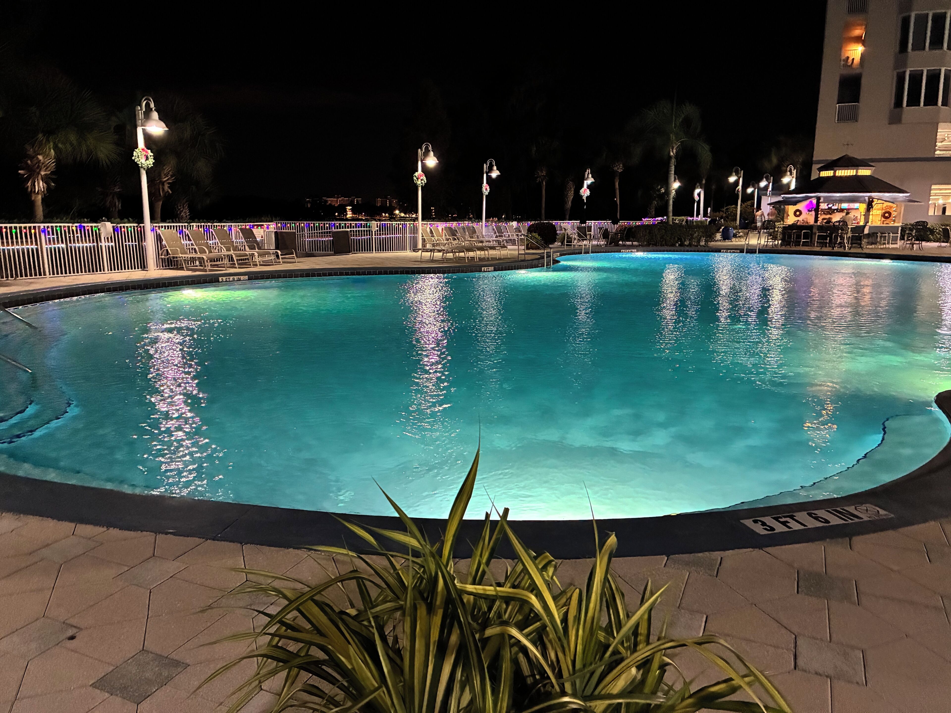 Udendørs pool, opvarmet pool