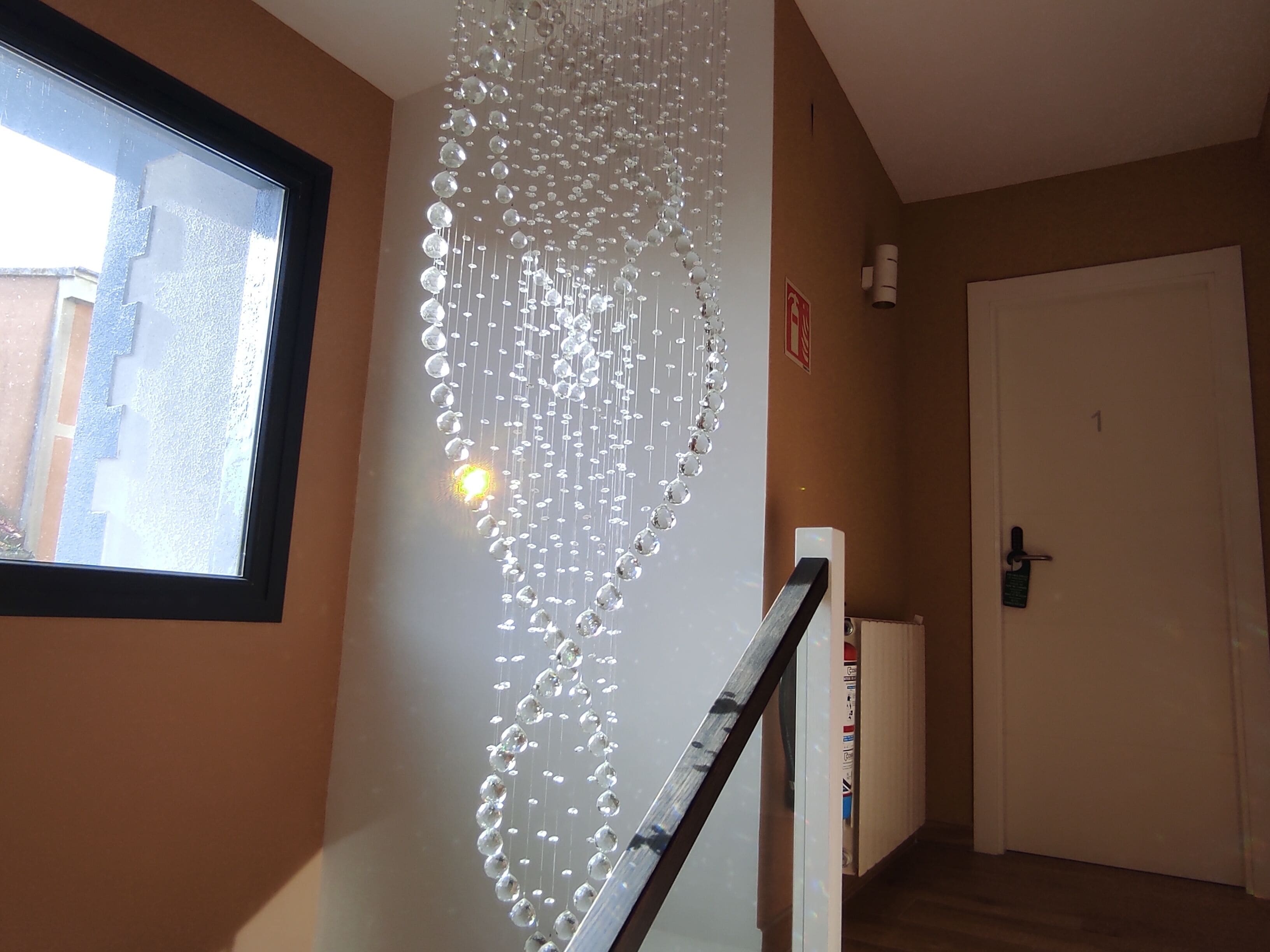 Standaard tweepersoonskamer | Hypoallergeen beddengoed, individueel gedecoreerd, een bureau