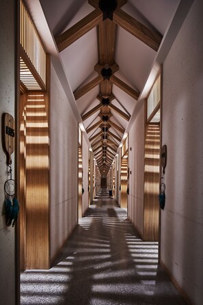 Building design - Manli Hotel Shanghai Pudong Airport Branch-Free shuttle buses to Pudong Airport and Disneyland (Shanghai)