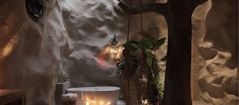 Manli Hotel Shanghai Pudong Airport Branch-Free shuttle buses to Pudong Airport and Disneyland