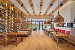 Restaurant - Manli Hotel Shanghai Pudong Airport Branch-Free shuttle buses to Pudong Airport and Disneyland (Shanghai)