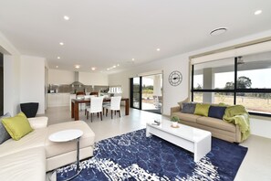 Deluxe House, 4 Bedrooms, Pool Access, Vineyard View | Living area | Flat-screen TV - TheHorizon7 (Pokolbin)