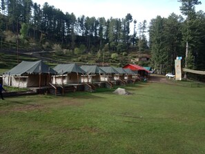 Front of property - 8Sherpa Adventures (Ramban)