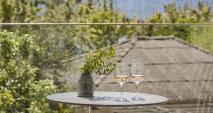 Notos Luxury Studios